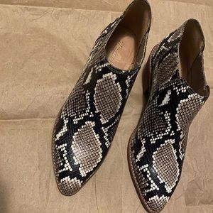 Madewell NEW Sonia Snakeskin Printed Chelsea Boots Natural Size 6.5 - New Women
